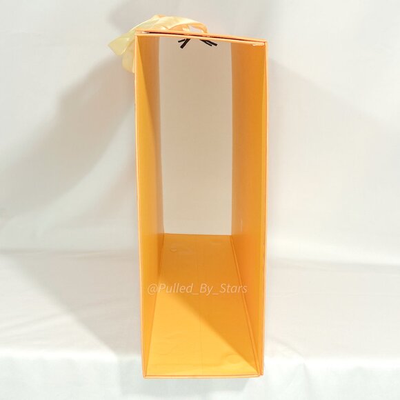 LOUIS VUITTON Orange Foldover Open Sleeve Magnetic Gift Box 16.5 x 13.75 x 4.75 - Picture 4 of 16